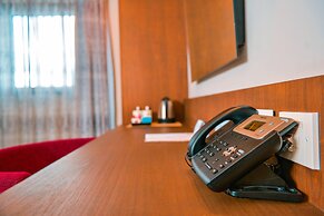 Crowne Plaza Dar es Salaam by IHG