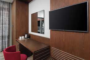 Crowne Plaza Dar es Salaam by IHG