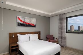 Crowne Plaza Dar es Salaam by IHG