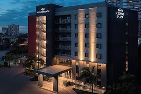 Crowne Plaza Dar es Salaam by IHG
