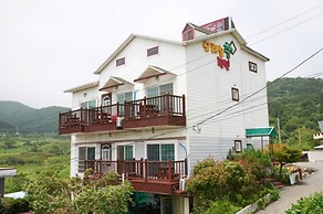 Sand Beach Pension