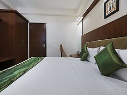 Treebo Akshaya Bull Temple