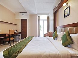 Treebo Akshaya Bull Temple