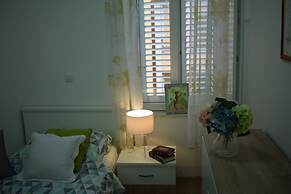 Optimist Makarska Town Center