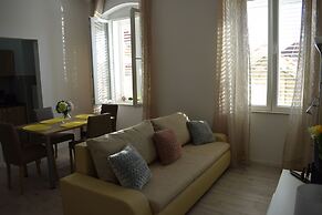 Optimist Makarska Town Center