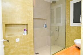 Central apartment at Echarxia 2 beds for 4 pers