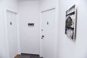 Warm Apartment at Exarchia 1 bed 2 pers