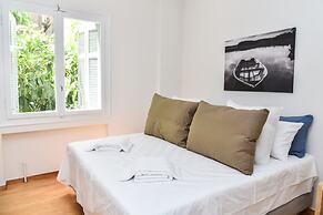 Warm Apartment at Exarchia 1 bed 2 pers