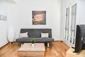 Warm Apartment at Exarchia 1 bed 2 pers