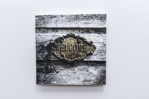 Warm Apartment at Exarchia 1 bed 2 pers