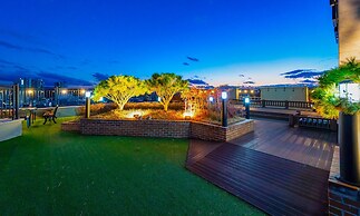 Golden Tulip Essential Namgang