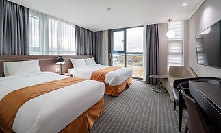 Golden Tulip Essential Namgang