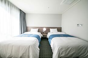 Golden Tulip Essential Namgang