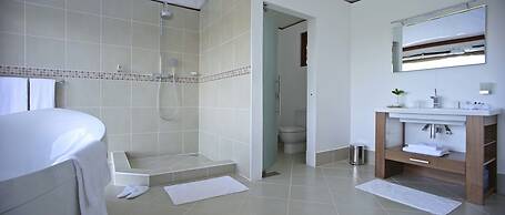 Ngerende in the Wild Lakeview