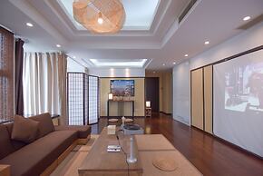 Chengdu Skyline International Apartment