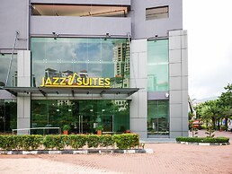 May Full Seaview Luxury Suite