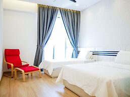 May Full Seaview Luxury Suite