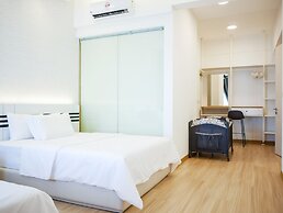 May Full Seaview Luxury Suite