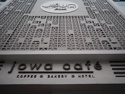 Jowa Hotel