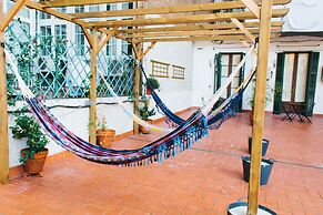 ZOOROOMS Boutique GuestHouse