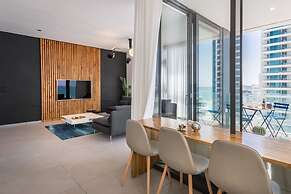 Front of Beach next to RoyalBeach Hotel