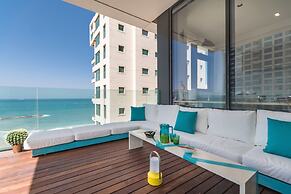 Front of Beach next to RoyalBeach Hotel