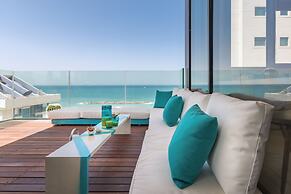 Front of Beach next to RoyalBeach Hotel