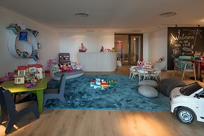 AMARA – Sea Your Only View™