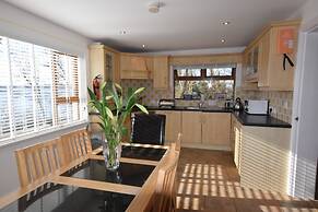 Inishclare Cottages