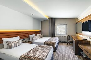 Jura Hotels Kervansaray Uludag