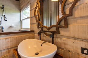 Latica Lodge
