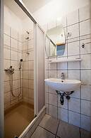 Apartments Malo Lago