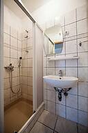 Apartments Malo Lago