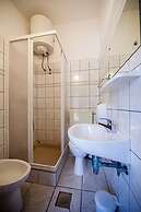 Apartments Malo Lago