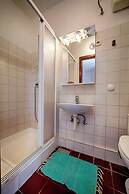 Apartments Malo Lago