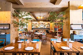 Home2 Suites by Hilton Chicago River North