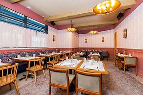 Home2 Suites by Hilton Chicago River North