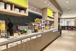 Home2 Suites by Hilton Chicago River North