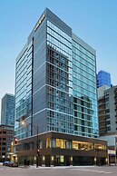 Home2 Suites by Hilton Chicago River North