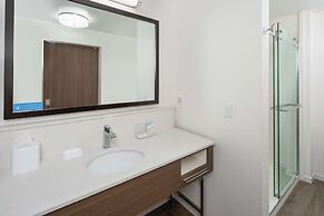  Hampton Inn & Suites San Diego Airport Liberty Station