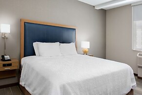  Hampton Inn & Suites San Diego Airport Liberty Station