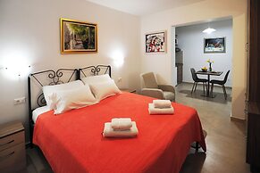 Nika Family Apartments