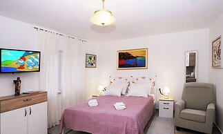 Nika Family Apartments