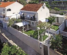 Nika Family Apartments