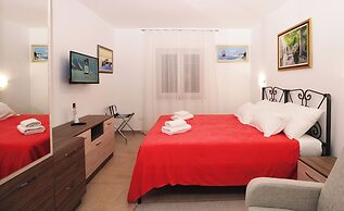 Nika Family Apartments