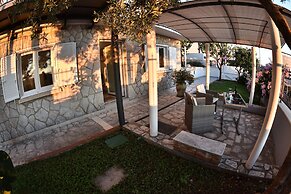 Nika Family Apartments