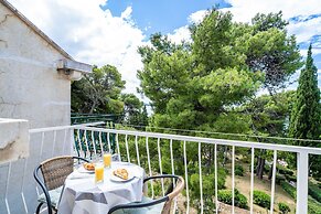 Apartment & Rooms Papa