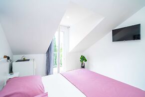 Apartment & Rooms Papa