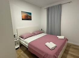 Apartment & Rooms Papa