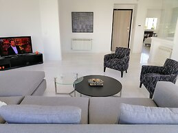 Luxurious Apartment in le Palace